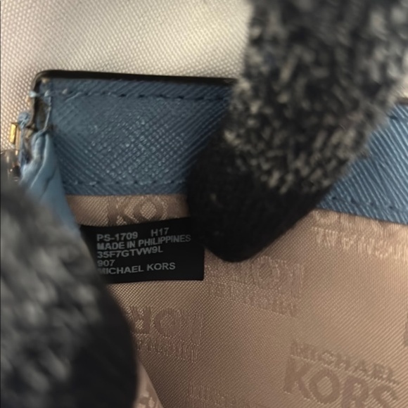 Michael Kors Wristlet Jet Set Travel Pebble Leather Continental Dark Chambray OS - Picture 5 of 16